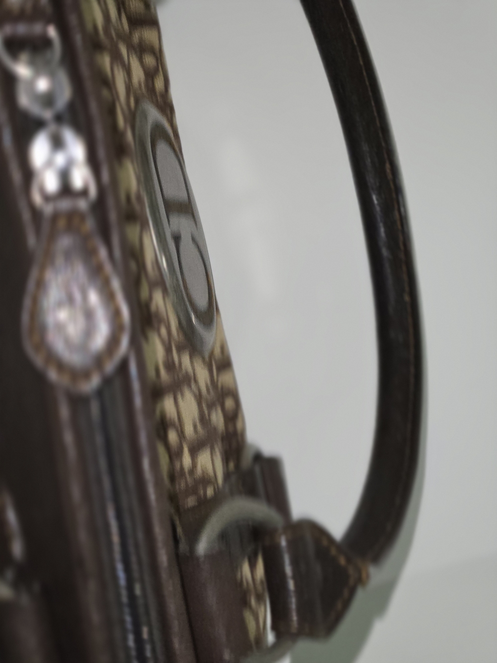 Dior Brown Monogram Tote Bag - Picture 8 of 16